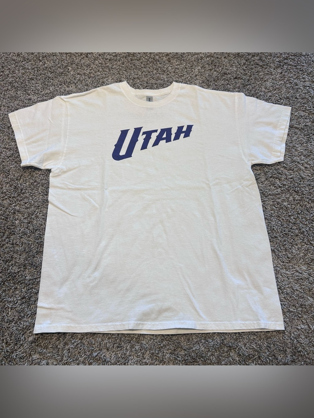 UTAH JAZZ NBA IN SEASON TOURNAMENT SHIRT XL WHITE GILDAN BASKETBALL TEE